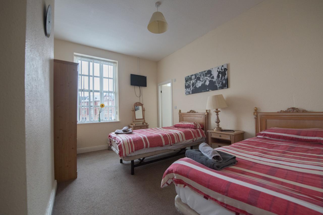 The Rodney Hotel Warrington Luaran gambar